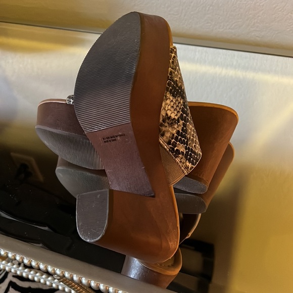 Dolce Vita platform heels - Picture 3 of 4